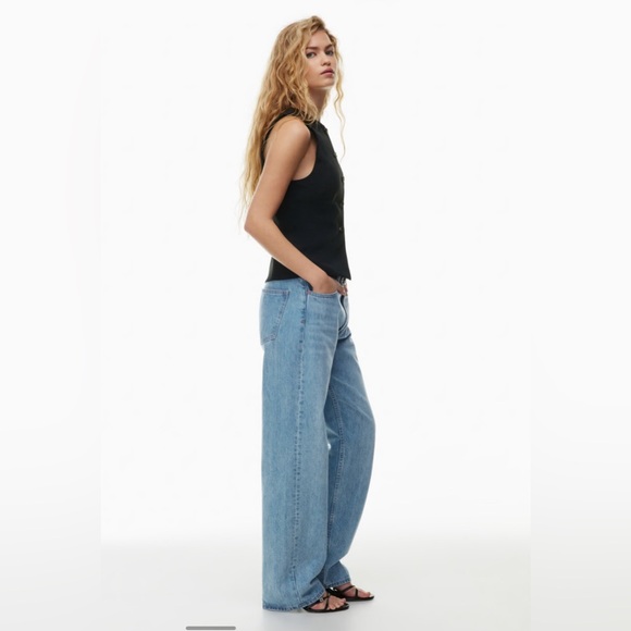 NWT Aritzia Wilfred Regal Vest Black Size 6 Slim-fit button-up - Picture 5 of 16